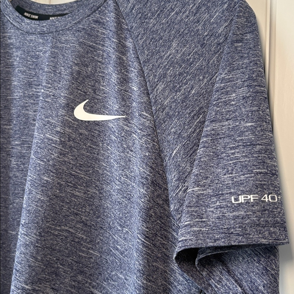 Nike Swim Men's Dark Heathered Blue Gray Navy dri-fit upf 40 tee small - Picture 3 of 5
